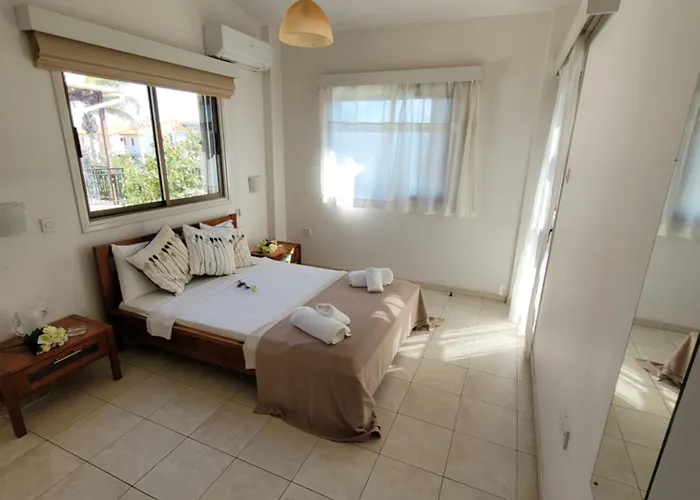 Marina Luxury - Sapphire * Ajía Nápa